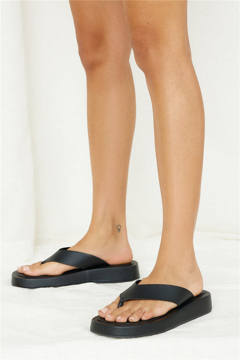 VERALI Bouncer Flatform Thongs Black Smooth