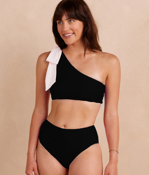 The Bow-Shoulder Ruched Sidestroke Bikini Top - Sea Urchin & White Sand