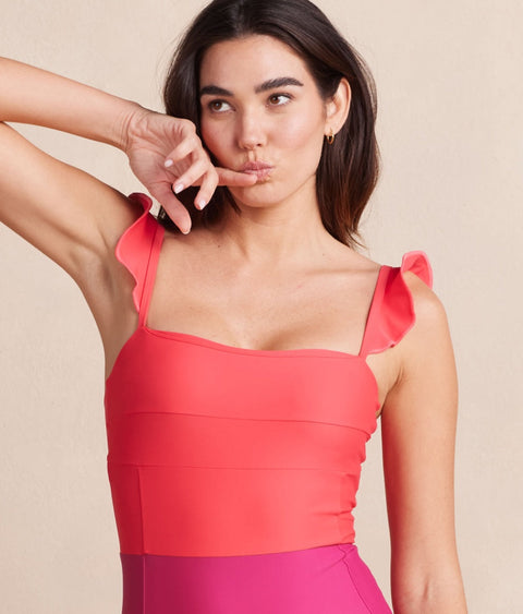 The Ruffle Oasis - Summer Berry & Spritz