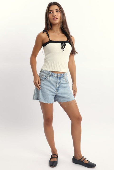White Knit Top Sleeveless Contrast Ribbon