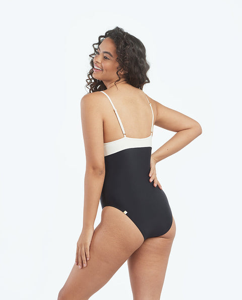 The Jetsetter - Sea Urchin & White Sand