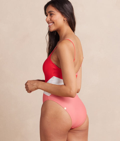 The Marina - Grapefruit & Coral & White Sand