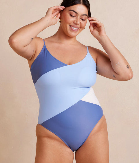 The Long Torso Marina - Sky & Blue Mountain